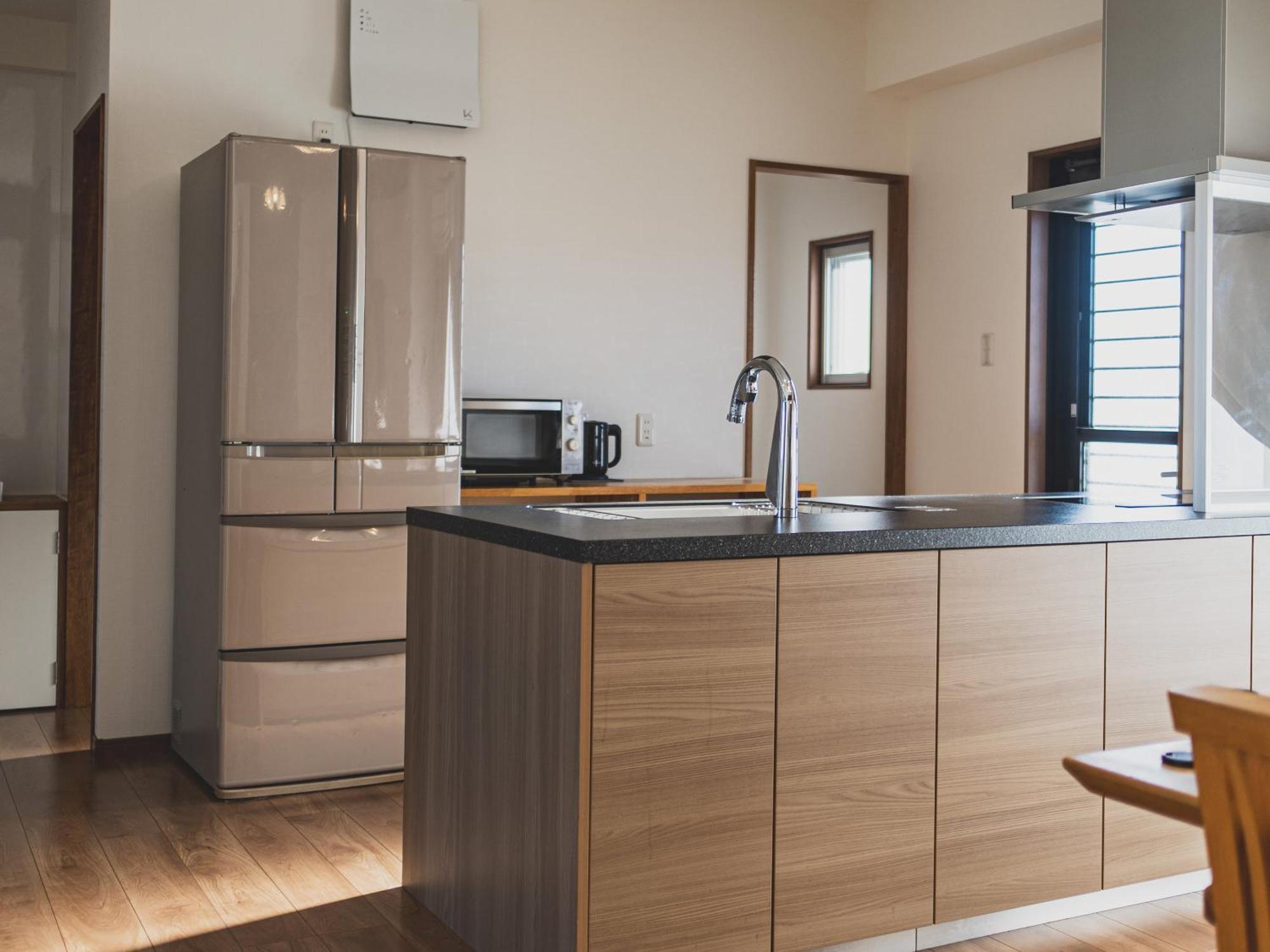 Comfort Plus Chatan Exterior foto