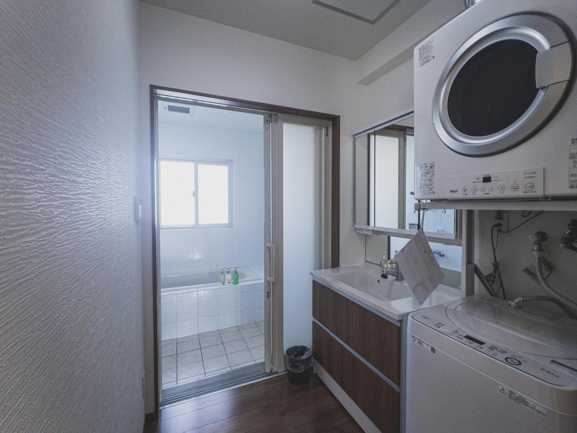 Comfort Plus Chatan Exterior foto